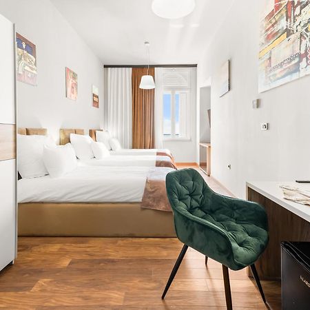 Hotel Dua Residence Пореч Екстер'єр фото