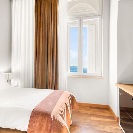 Hotel Dua Residence Пореч Екстер'єр фото