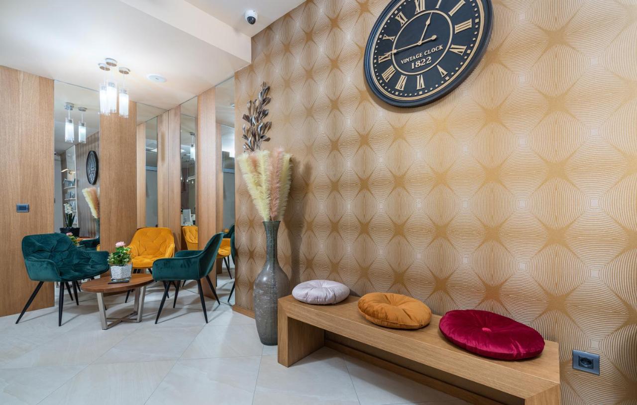 Hotel Dua Residence Пореч Екстер'єр фото