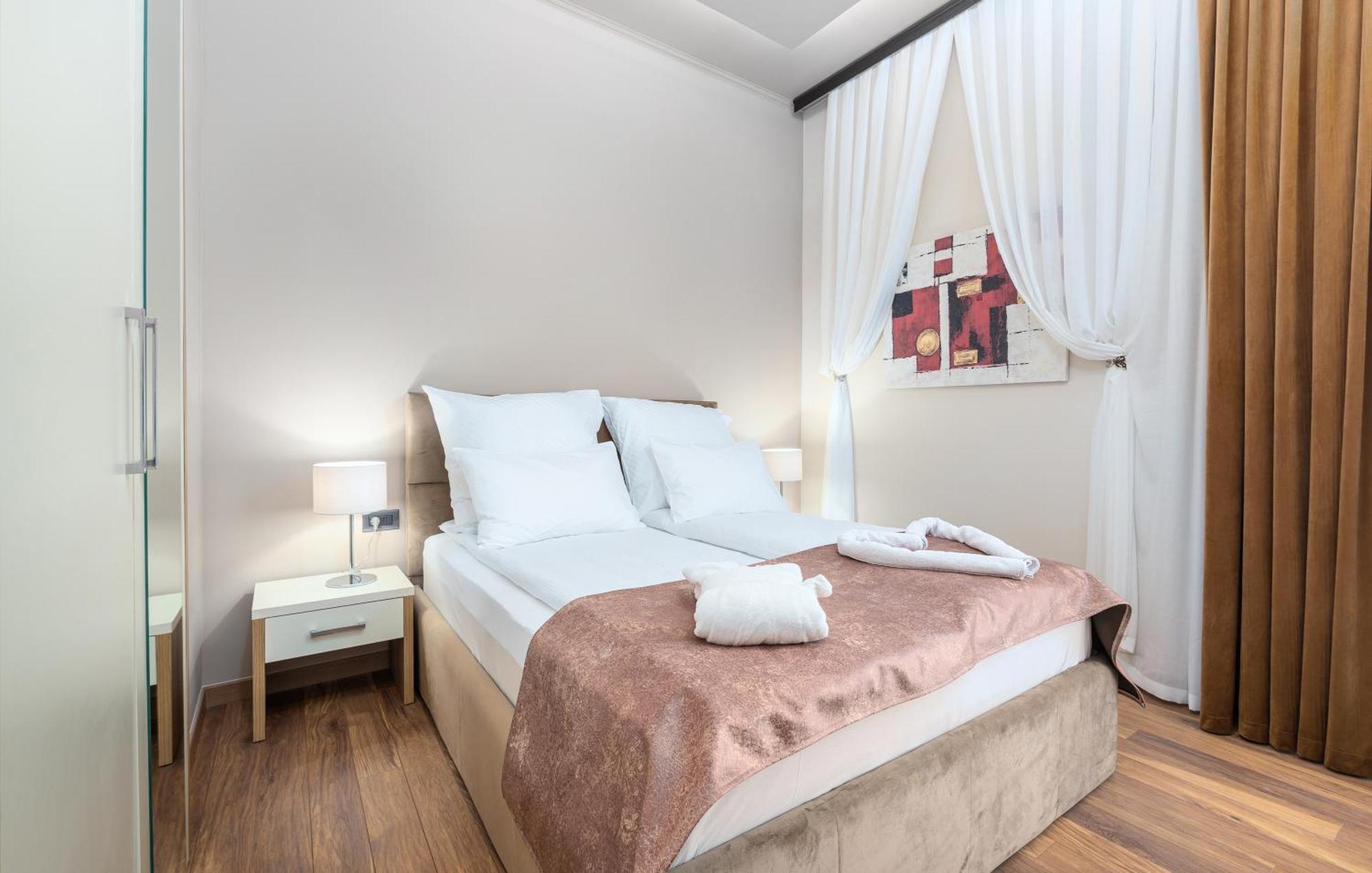 Hotel Dua Residence Пореч Екстер'єр фото