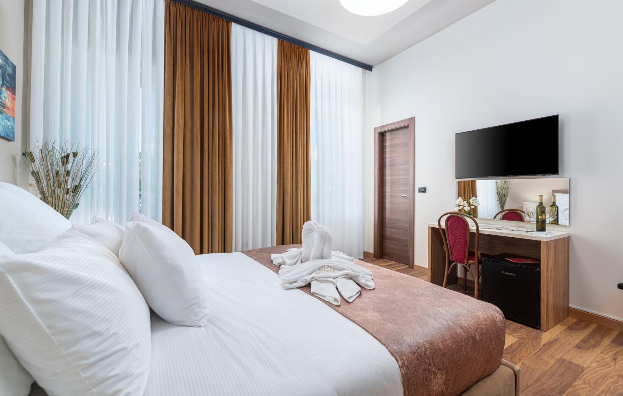 Hotel Dua Residence Пореч Екстер'єр фото