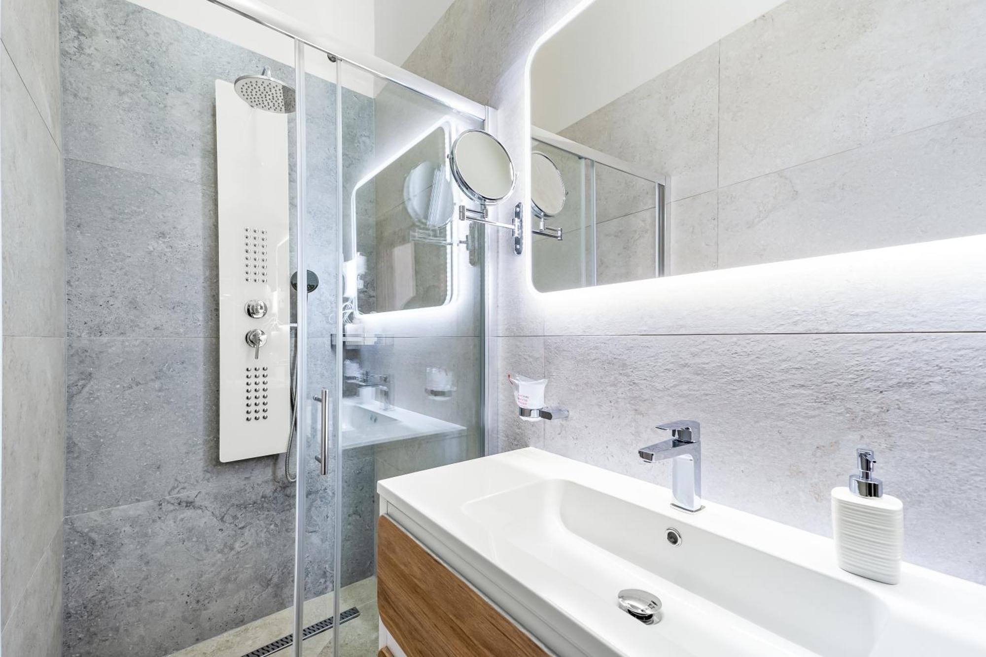 Hotel Dua Residence Пореч Екстер'єр фото